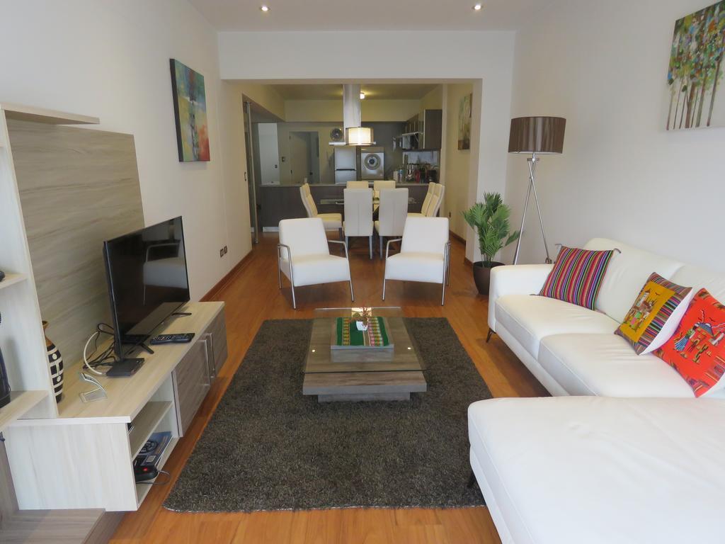 Spacious Apartment In Miraflores Lima Chambre photo
