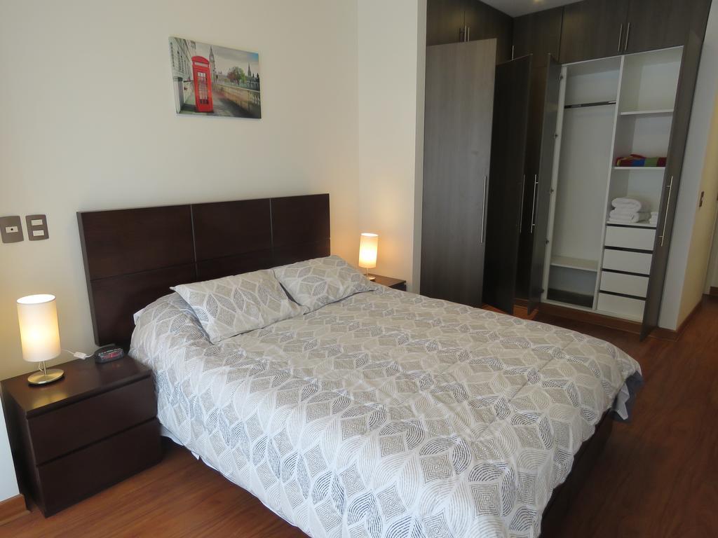 Spacious Apartment In Miraflores Lima Chambre photo