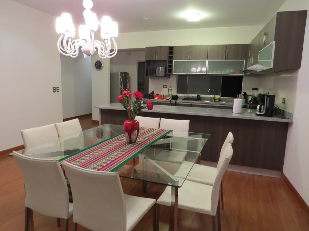 Spacious Apartment In Miraflores Lima Chambre photo